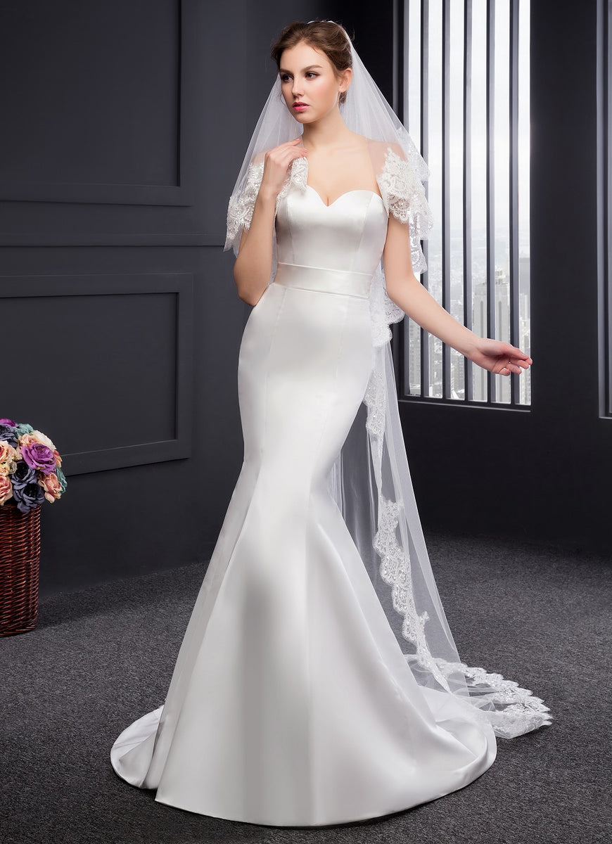 Lace Chapel Long Wedding Bridal Veil With Metal Comb  display picture 2