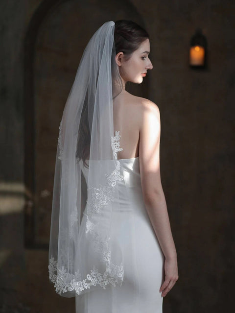 Pearl Lace Applique Fingertip Length Wedding Bridal Veil with Comb for Bride Off White OA15