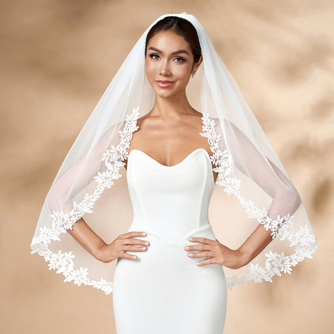 Fingertip Length Lace Edge Wedding Bridal Veil with Comb for Brides AS27