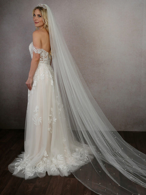 Chapel Length Pencil Edge Wedding Bridal Veil with Comb for Bride BS03
