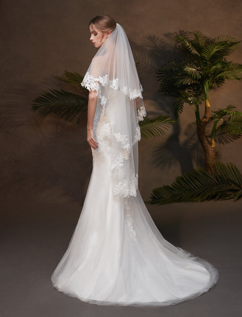 2 Tier Lace Wedding Bridal Veil with Metal Comb AS05