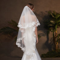 2 Tier Lace Wedding Bridal Veil with Metal Comb AS05