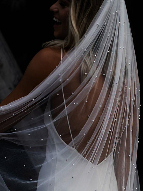 1 Tier Pearl Wedding Bridal Veil With Metal Comb for Brides F55