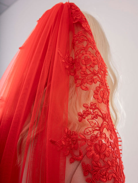 Red Fingertip Length Lace Applique Wedding Veil with Comb for Brides OA22