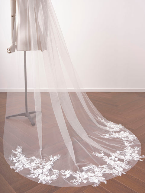 Lace Sequin Applique Chapel Length Wedding Bridal Veil with Comb for Bride OA50