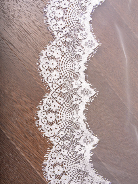 Mantilla Veils Floral Lace Edge Wedding Bridal Veil Fingertip Length for Brides OA40