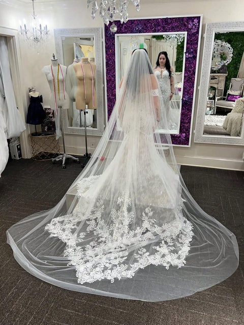 1 Tier Cathedral Length Simple Plain Bridal Veil with Comb for Wedding Brides Off White OA11
