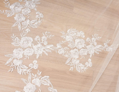 Petal Shape Cathedral Length 1 Tier Lace Wedding Bridal Veil F13
