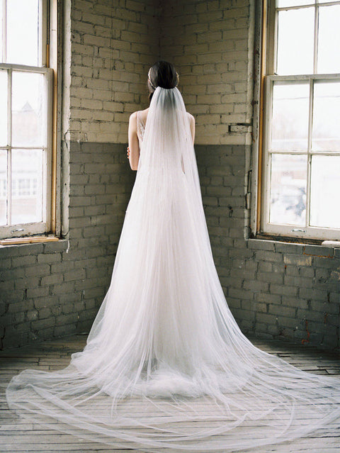 1 Tier Cathedral Simple Wedding Bridal Veil With Metal Comb for Brides HL05