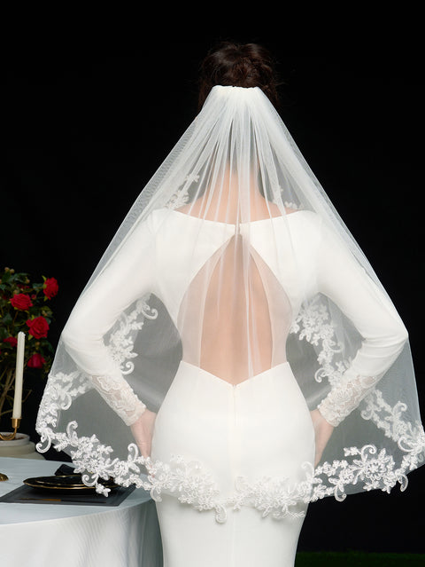 Fingertip Length Lace Applique Wedding Bridal Veil with Comb for Bride Off White OA13