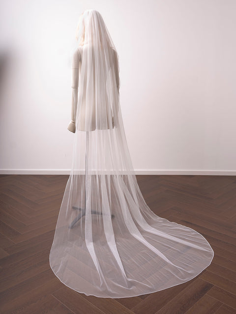 Simple Elegant Pencil Edge Wedding Bridal Veil with Metal Comb for Brides OA02