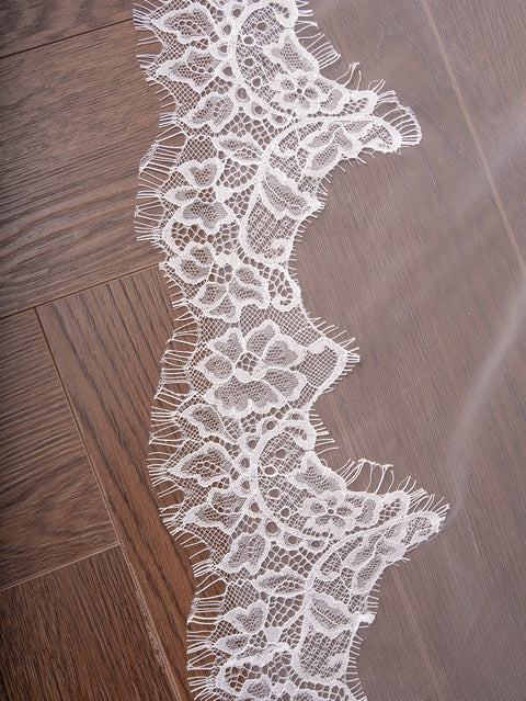 Cathedral Length Lace Edge Lightweight Wedding Bridal Veil with Comb for Bride Ivory OA33