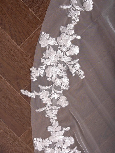 Lace Applique Cathedral Length 1 Tier Wedding Bridal Veil with Comb OA63