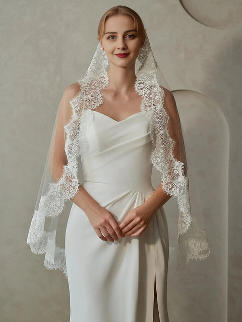 Mantilla Veils Floral Lace Edge Wedding Bridal Veil Fingertip Length for Brides OA40