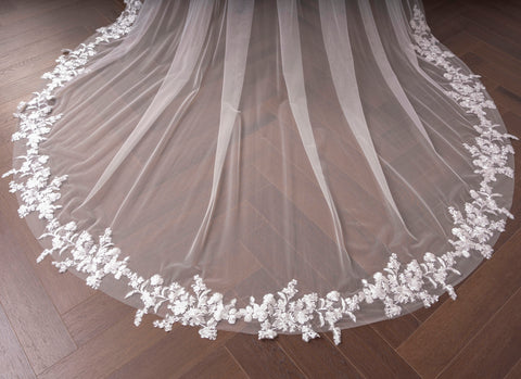 Lace Applique Cathedral Length 1 Tier Wedding Bridal Veil with Comb OA63
