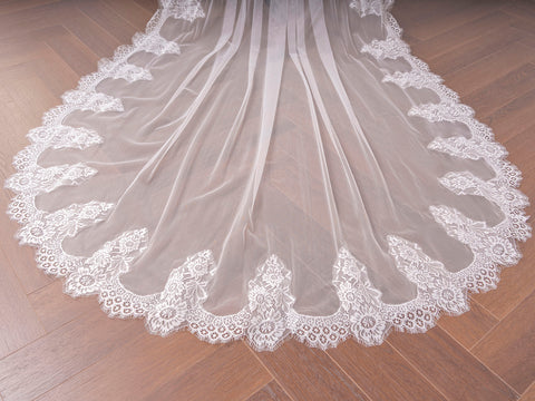 Cathedral Length Floral Lace Wedding Bridal Veil with Comb for Bride Ivory OA49