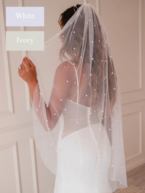 Pearl Short Wedding Bridal Veil with Metal Comb for Bride AS13