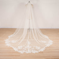 Petal Shape Cathedral Length 1 Tier Lace Wedding Bridal Veil F13