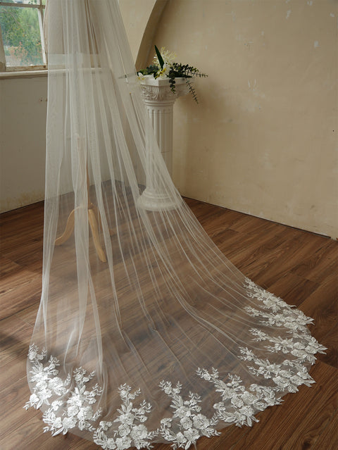 1 Tier Chapel Length Sequin Lace Floral Wedding Bridal Veil with Metal Comb for Brides AG01