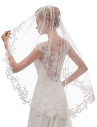 Short Lace Wedding Bridal Veil With Metal Comb