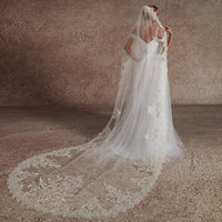 Long 1 Tier Lace Sequin Wedding Bridal Veil With Metal Comb